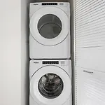 Landing Modern Apartment With Amazing Amenities