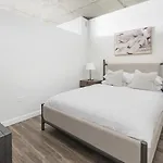Landing Modern With Amazing Amenities Nashville