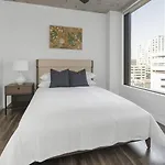 Landing Modern With Amazing Amenities