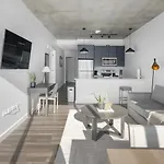 Apartment Landing Modern With Amazing Amenities *
