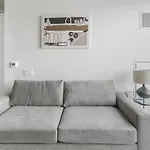 Landing - Modern Apartment With Amazing Amenities