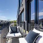 Muse - Odyssey - Heart Of Midtown