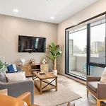 Modern, Music Row, Central, Pool, Gym