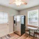 Cozy Nashville Retreat With Deck About 6 Mi To Downtown