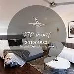 Hillsboro Village Retreat Garage Rooftop Deck Sleeps 12 Sophisticated Open Living & Gourmet Kitchen Smart Tvs Pet-friendly W Private Garage Walk To Vanderbilt Minutes To 12 South & Broadway 24 7 Hospitality *