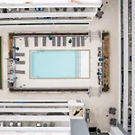 Modern, Music Row, Central, Pool, Gym