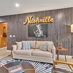 The Stage In Downtown W Pool/gym | Walk To Broadway *