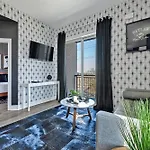 The Outlaw In Downtown By Nautical Holiday home