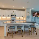 Holiday home - 1308 Montgomery Ave Unit 2