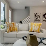 - 1308 Montgomery Ave Unit 2 Holiday home