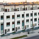 The Conway Modern Music City Penthouse Sleeps 28