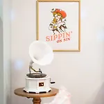 Butterfly Bnb~modern Luxury~giant Rooftop~9min Dt