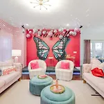 Holiday home Butterfly Bnb~modern Luxury~giant Rooftop~9min Dt Nashville
