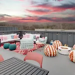 Butterfly Bnb~modern Luxury~giant Rooftop~9min Dt * Nashville