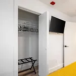 By Vanderbilt And Belmont, 3 Miles To Downtown & Free Parking Nashville