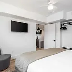 Stylish In Hillsboro Village By Vanderbilt And Belmont Apartment *
