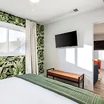 Walk To Hillsboro Village, Close To Vanderbilt, 3 Miles To Downtown Apartment Nashville