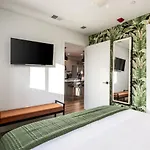 Walk To Hillsboro Village, Close To Vanderbilt, 3 Miles To Downtown