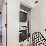 Apartment Walk To Hillsboro Village, Close To Vanderbilt, 3 Miles To Downtown Nashville