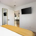 Apartment Walk To Hillsboro Village, Close To Vanderbilt, 3 Miles To Downtown Nashville