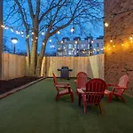 Walk To Restaurants From Condo, By Hospitals, 3 Miles To Downtown * Nashville