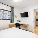 Bright By Vanderbilt And Belmont, 3 Miles To Downtown * Nashville