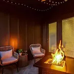 Holiday home Upscale With Patio Walk To 12 South And Belmont *