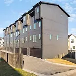 Upscale With Patio Walk To 12 South And Belmont * Nashville