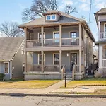Walk To Broadway & Germantown Large House With Patio *