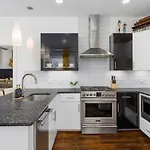 In The Heart Of 12 South & Belmont, 3 Miles To Downtown * Nashville