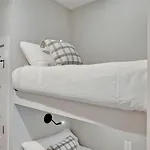 Holiday home Melrose Mezzo - 5 Mins To Broadway - Rooftop *