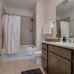 Apartment New East Nash - King Bed Short Drive To Dwntwn Nashville