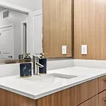 The Hollywood The Gulch Apartment
