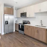 Landing Modern Apartment With Amazing Amenities