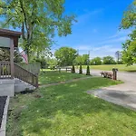 Single Story Pet Friendly Home, With Fenced Yard, Fire Pit, 5min To Downtown!! * Nashville