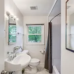 Family-friendly Less Than 5 Mi To Downtown