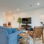 Eve Apartment *