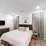 Apartment Eve *