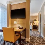 Omni Hotel 4*