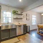Lovely East Nashville Cottage - Cute And Cozy!