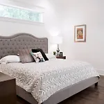 New Music Icon House In East Nashville