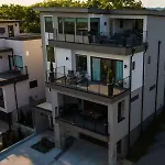 Holiday home Modern Luxury Hot Tub Mini Golf Elevator Views Nashville