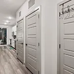 Luxury Apt, Min To Dt, Gym, Pool