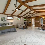Foxwood Apartment Nashville
