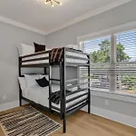 Holiday home Double Treble - 2 Townhomes - Private Rooftops Nashville
