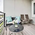 Modern - Mins To Broadway * Nashville