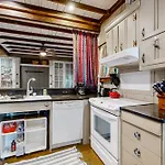 Little House Nashville - Guest House