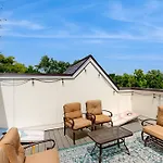 The Song Sanctuary Holiday home *