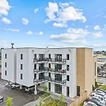 Legacy Nashville-Skyline Views-1 Mile To Broadway-Free Private Parking