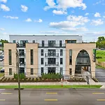 Legacy Nashville-Skyline Views-1 Mile To Broadway-Free Private Parking